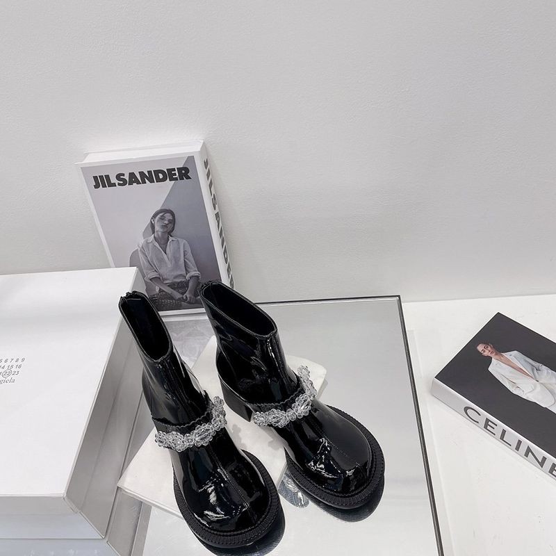 欲しい♡超限定♪メゾン マルジェラ スーパーコピー メリージェーン パンプス ポリッシュドレザー Maw45511最高級