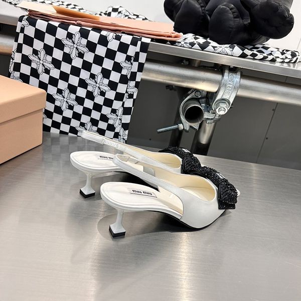 ミュウミュウ スーパーコピー パンプス  ヒール5.5cm myb62700品質保証