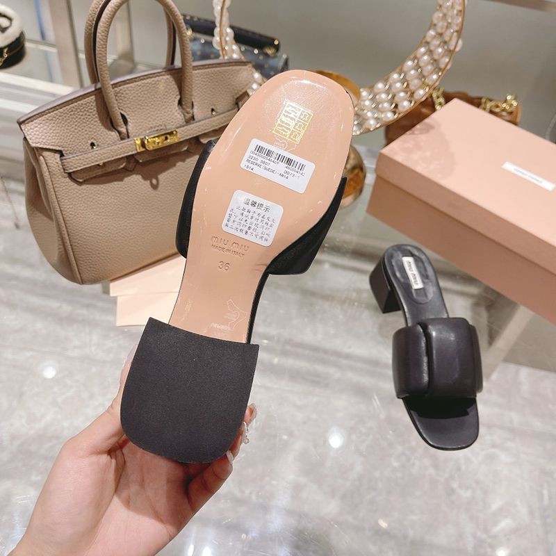 超話題!♡足元上品に♪ミュウミュウ サンダル 激安 コピー myk15528代引きを販売