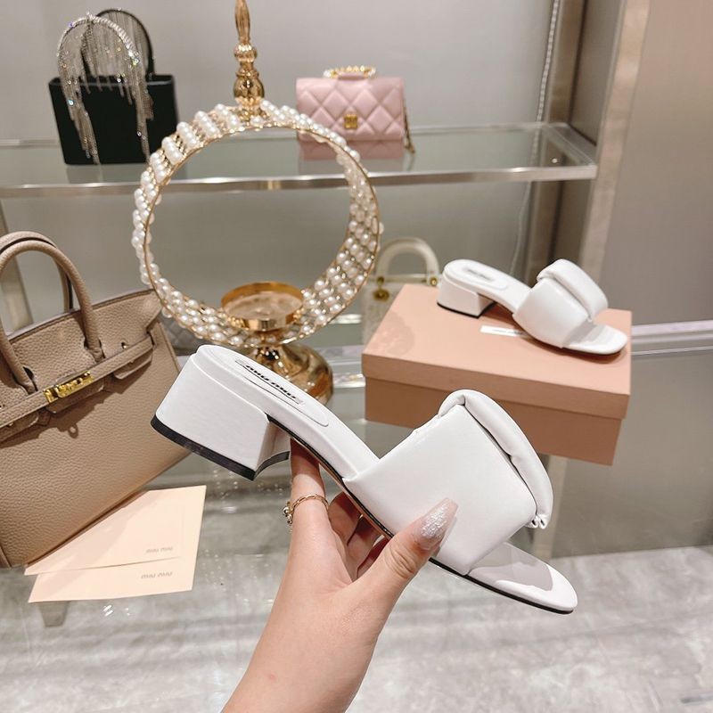 ★日本!!人気！可愛い ミュウミュウ サンダル スーパーコピーN級品 myo41587激安送料無料