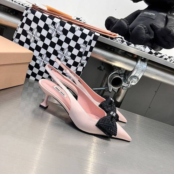 人気お洒落に♪ミュウミュウ コピー パンプス  ヒール5.5cm myr58479品質保証