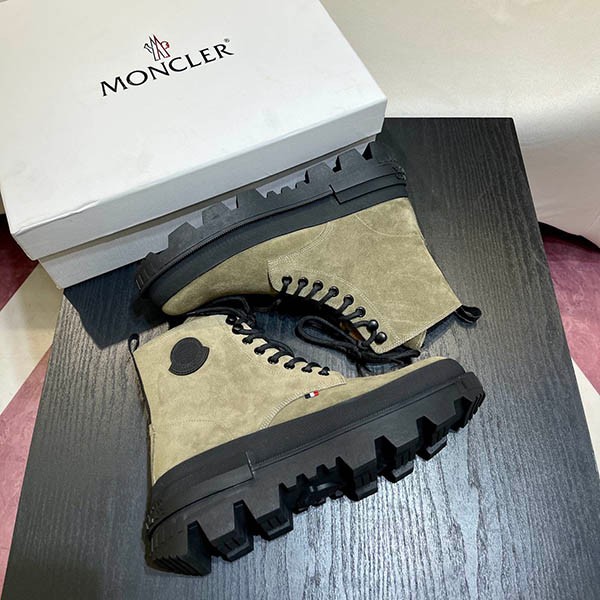 モンクレール 偽物 モンクロップブーツ moh22871品質保証