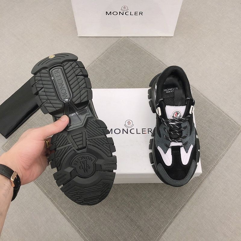 定番モンクレール Leave No Trace スニーカー コピー mom94934代引きを販売