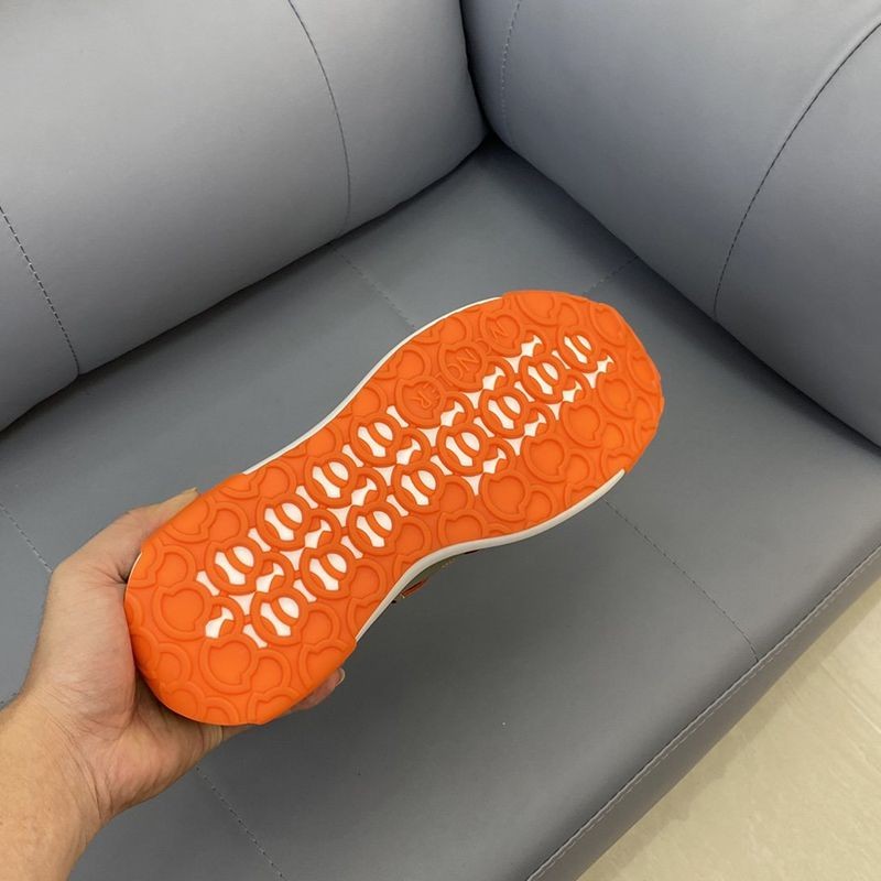 【日本未発売】モンクレール コピー Compassorスニーカー mot91363品質保証