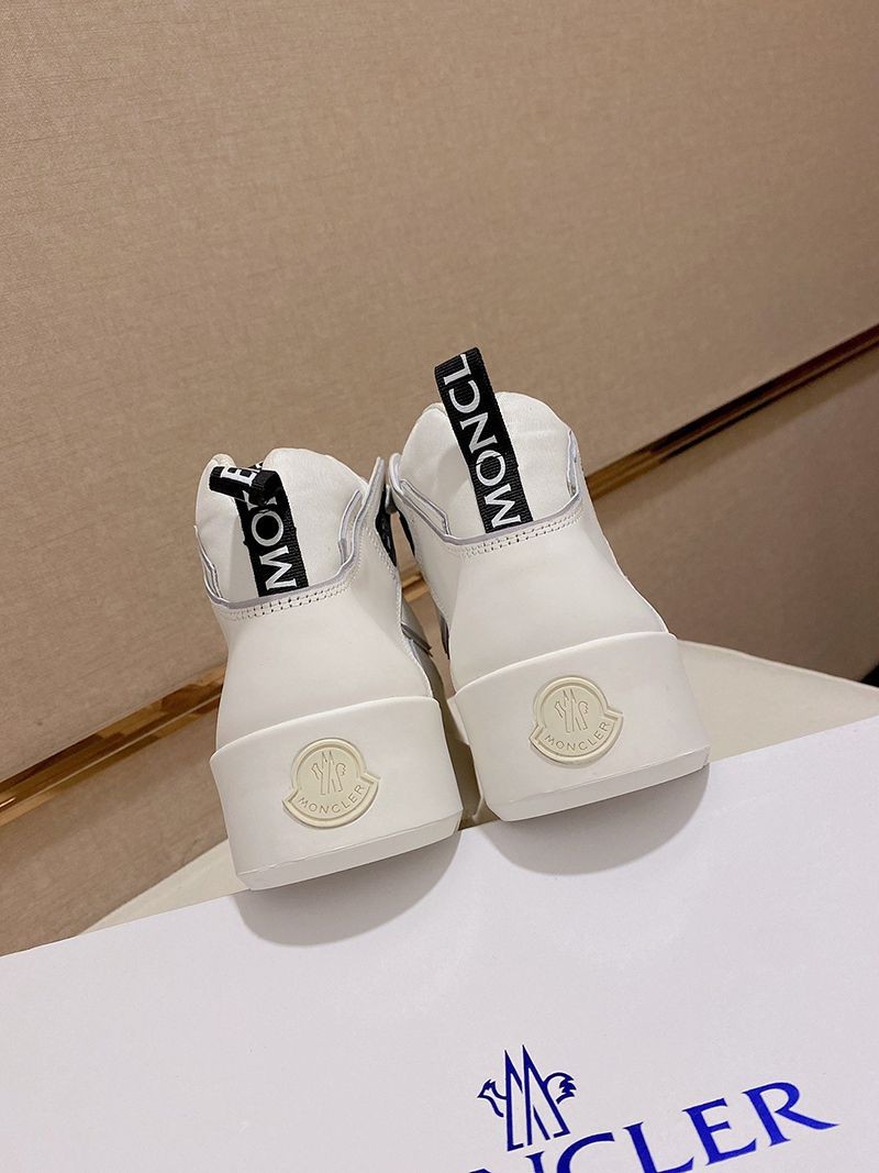 目を惹くカラーモンクレール Promyx Space ハイトップスニーカー 偽物 moz55305代引きを販売