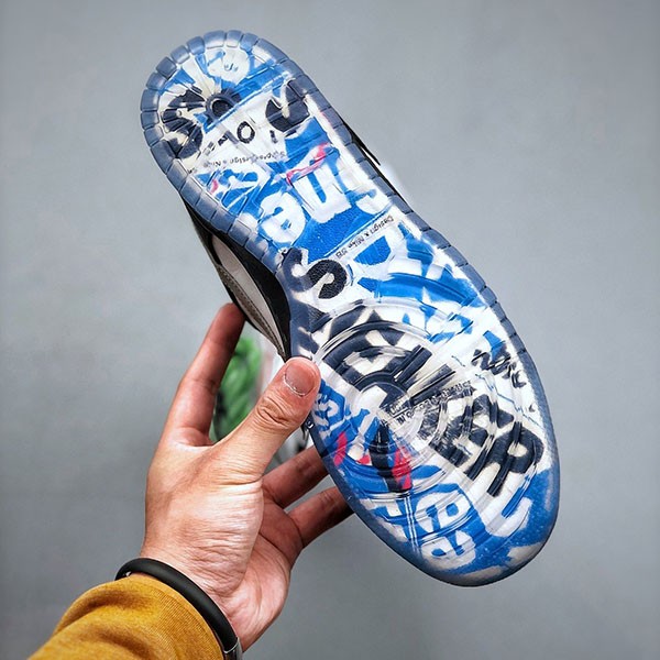 超話題!ステイプル × ナイキ コピー SB ダンク ロー プロ OG パンダ ピジョン ブラック/グリーン BV1310-013代引きを販売