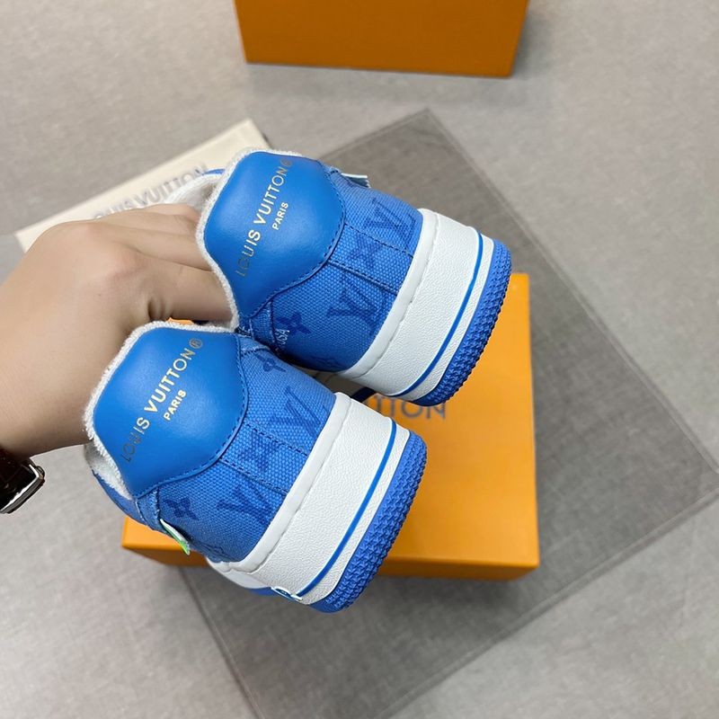 希少色ルイヴィトンXナイキ コピー モノグラム エアフォース1 コラボスニーカー ブルーxホワイト nay62601代引きを販売