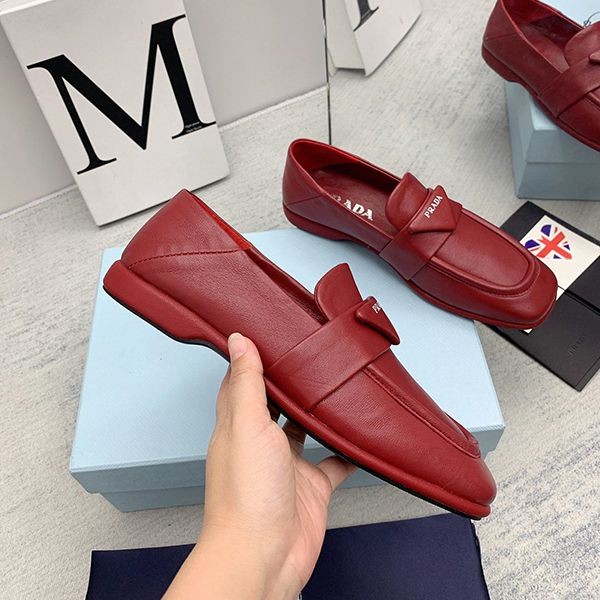【日本未発売】プラダ★ドライビングシューズ 偽物 pud07066人気