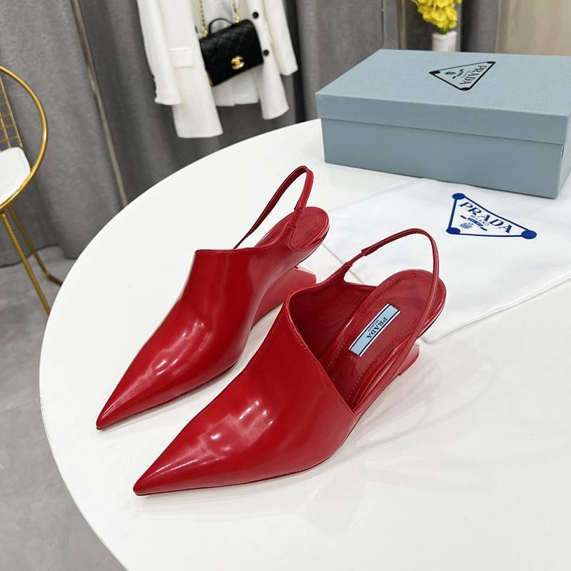♡足元上品に♪プラダ パンプス サンダル スーパーコピーN級品 多色 pue51598高い品質