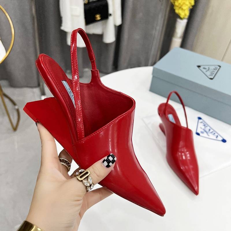♡足元上品に♪プラダ パンプス サンダル スーパーコピーN級品 多色 pue51598人気
