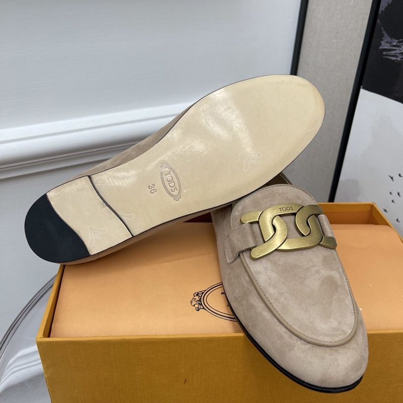 定番◆送料・関税込◆ TODS  スーパーコピー ケイトレザーローファー toi76605通販