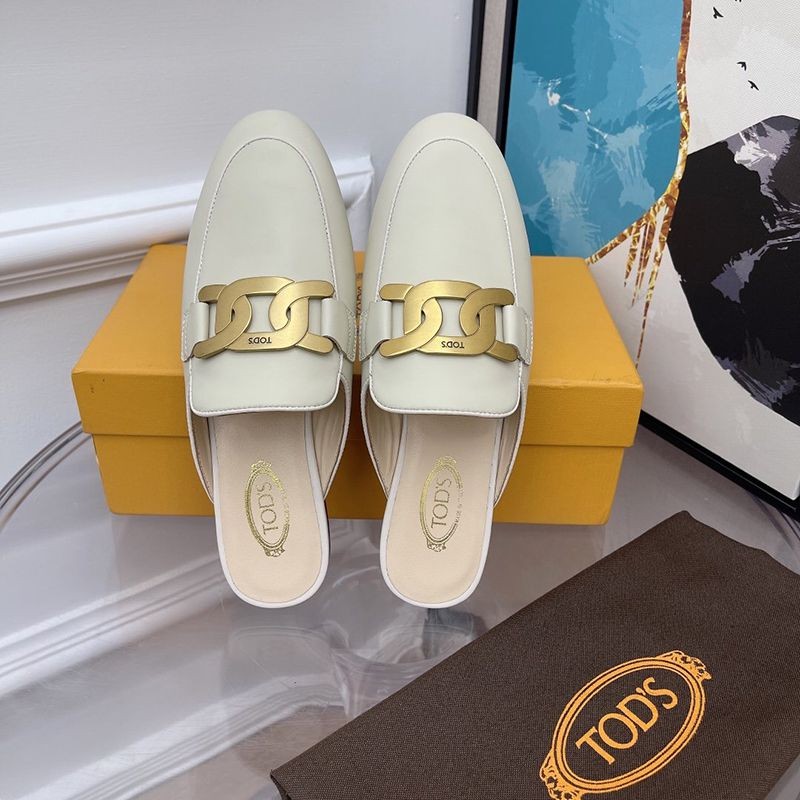 超希少！TODS ケイト レザー フラットミュール スーパーコピー tou95389高い品質