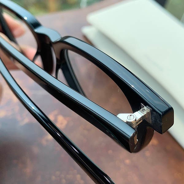 マルジェラ × ジェントルモンスター コラボ コピー メガネ MM010S01代引きを販売