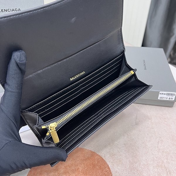 注目度抜群！バレンシアガ 長財布 偽物 60021111高い品質