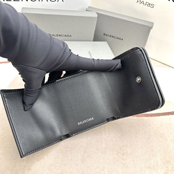 高級ブランドバレンシアガ 偽物 クロコダイル BB ミニウォレット bal33401高い品質