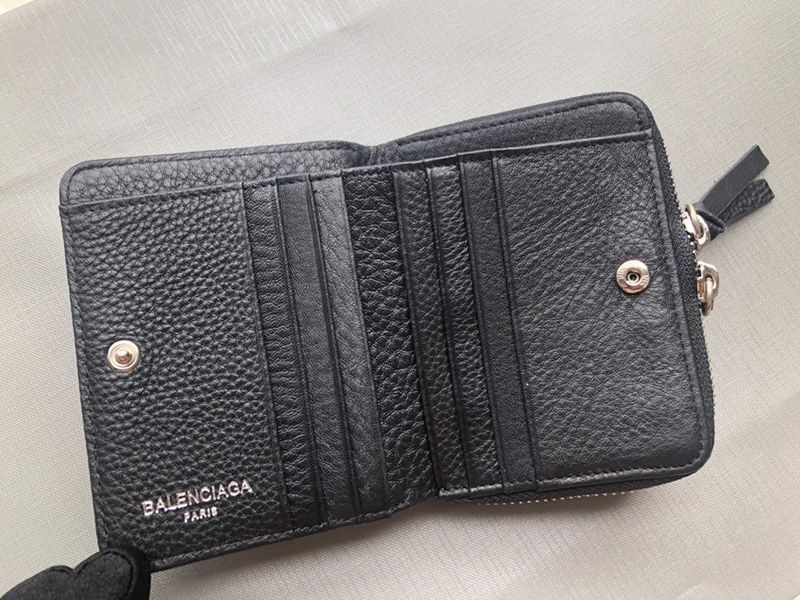 ★関税込★バレンシアガ 財布 偽物★ロゴ CASH ファスナー 財布 bao73136激安送料無料