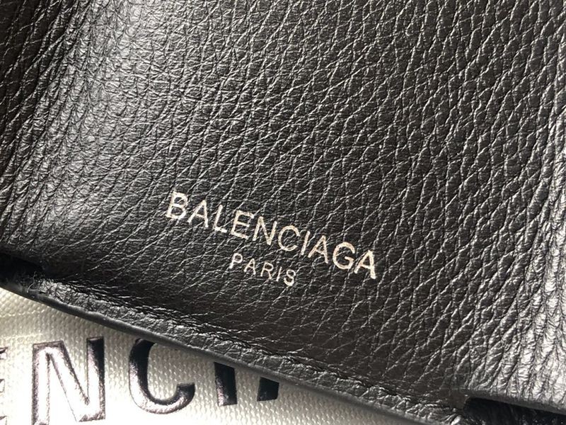 大人気！バレンシアガ 財布 コピー ペーパー ミニウォレット baq86029代引きを販売