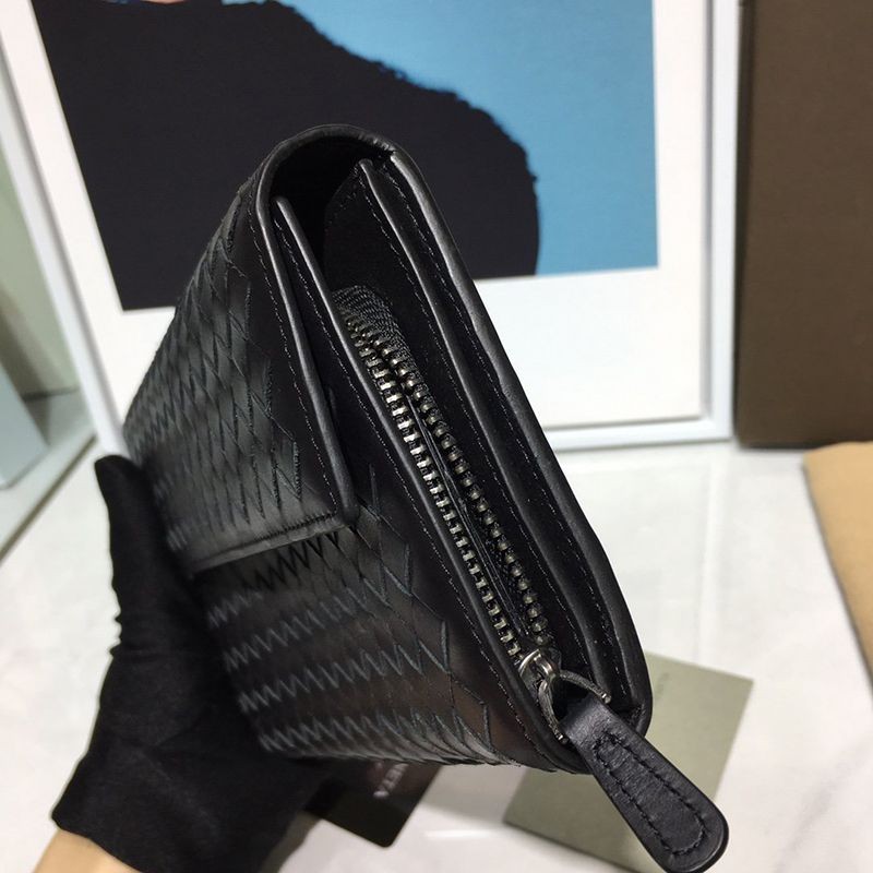 ★日本!!人気！ボッテガヴェネタ 偽物 イントレチャート ラム スナップ 長財布 bos95960品質保証
