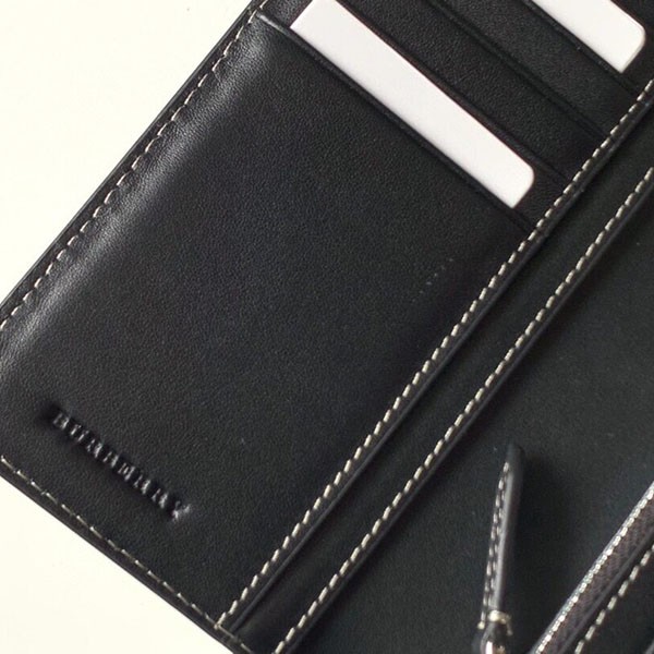 《大人気》バーバリー 偽物 チェック Eキャンバス コンチネンタルウォレット 80366701N級品