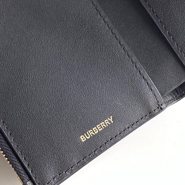 《大人気》ブランドバーバリー スモール フォールディングウォレット 偽物 Ban90284代引きを販売