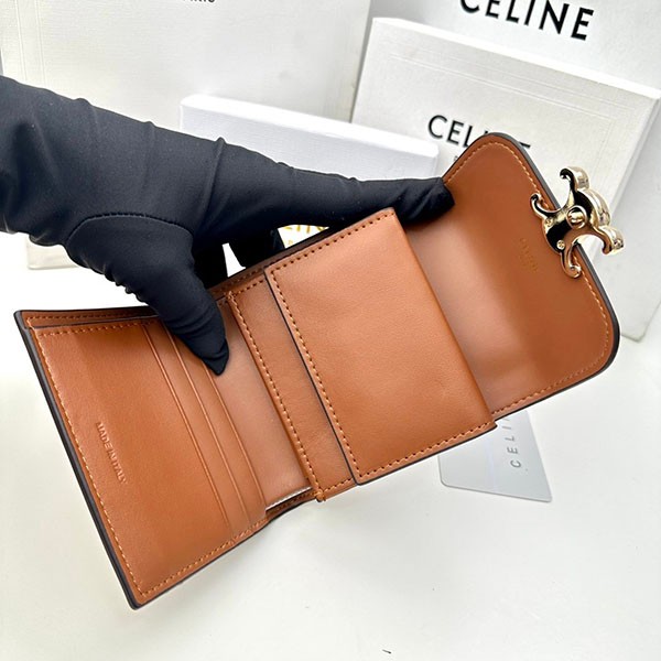 大人気♪セリーヌ スモール トリオンフウォレット最高な材質 コピー Ceo11067N級品