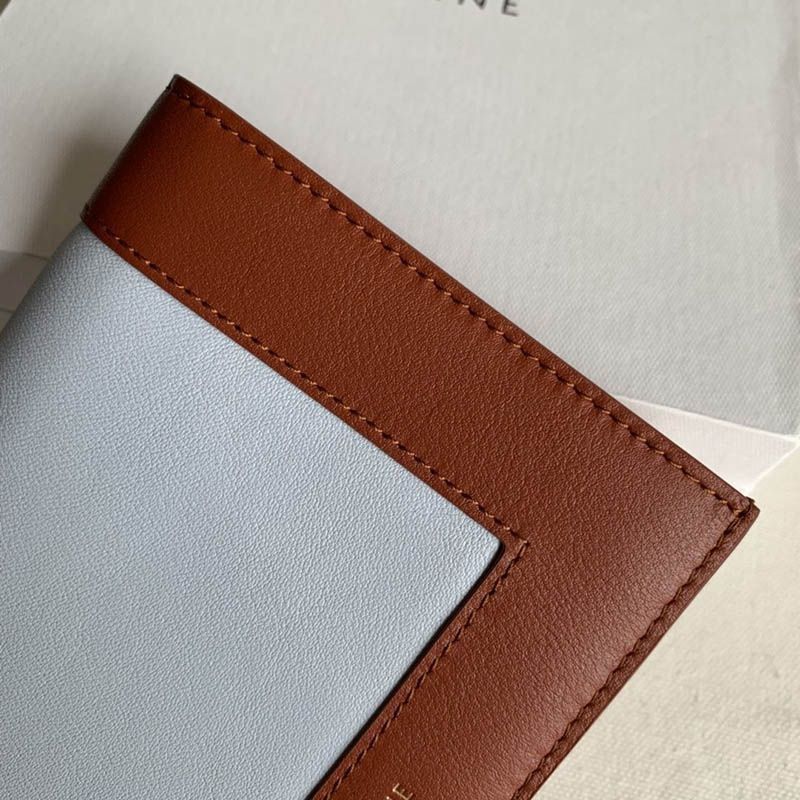 世界中で大人気♪セリーヌ☆コンパクトコピー 折りたたみ財布 Ceo93761激安送料無料