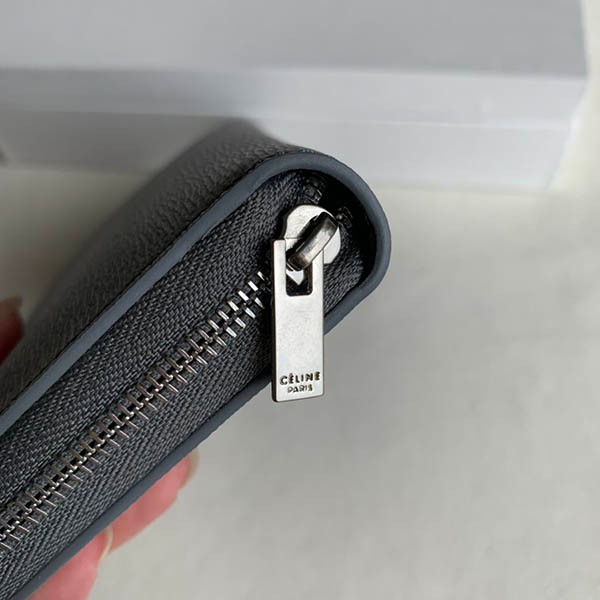 ◆すぐ届く◆【セリーヌ 偽物】ラージ ジップドウォレット 長財布 Cey24441人気