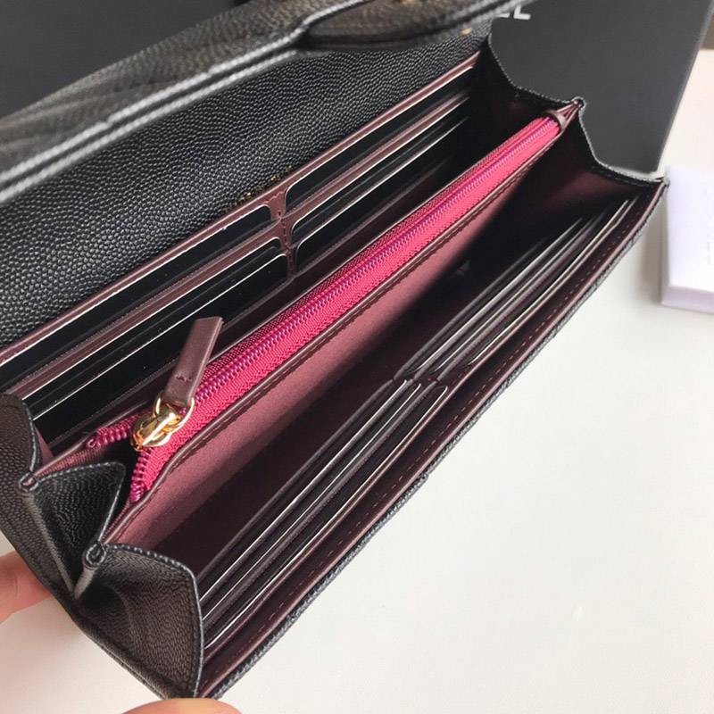 希少限定品 シャネル 二折りカブセ長財布 偽物キャビア 80758代引きを販売
