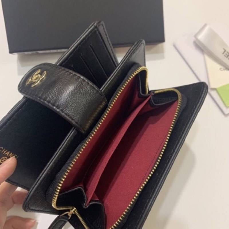 稀少 人気シャネル カメリア ココマーク 二つ折り財布 偽物 shl54499代引きを販売