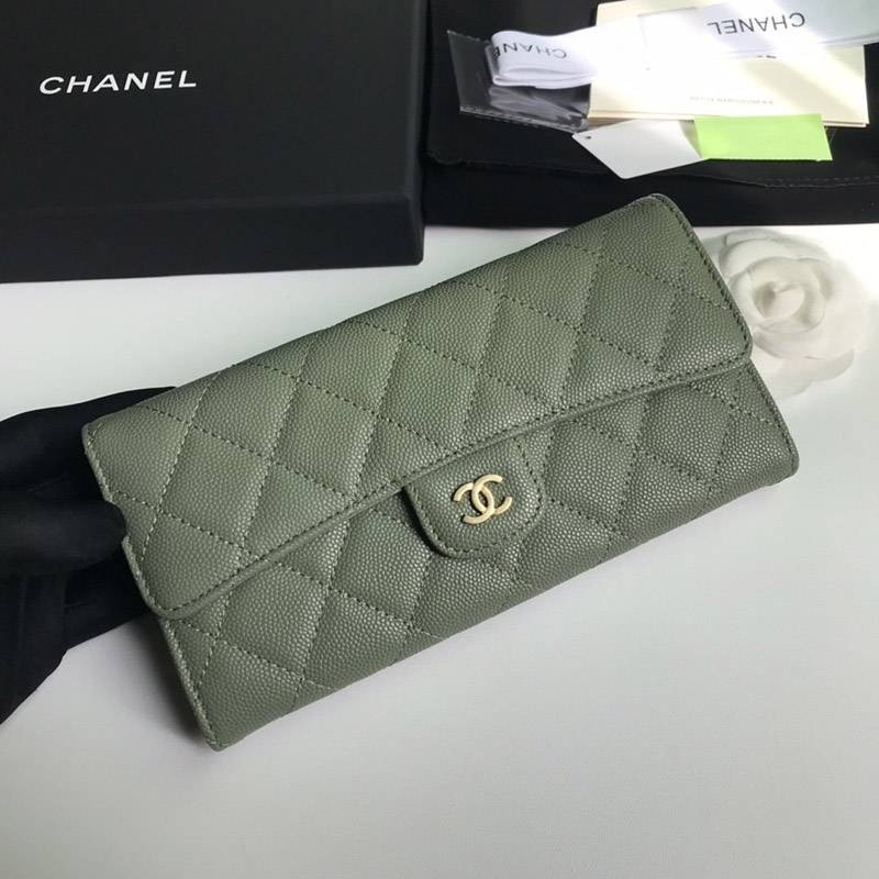 争奪戦 シャネル 二折りカブセ長財布 キャビア コピー shm47119通販