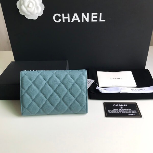 即発 シャネル 三折り ミディアムサイズ 中財布 small flap wallet cc2108232激安送料無料