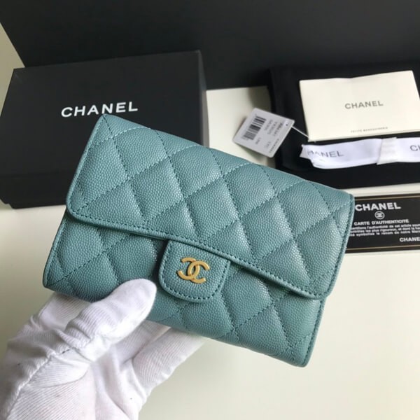 即発 シャネル 三折り ミディアムサイズ 中財布 small flap wallet cc2108232人気