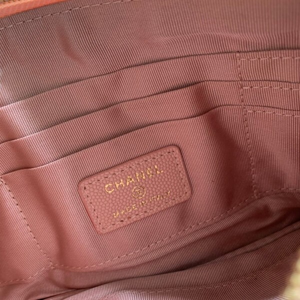 シャネル キャビアスキン ポーチ スモール クラシック CC ロゴ 限定 ピンクコピー通販