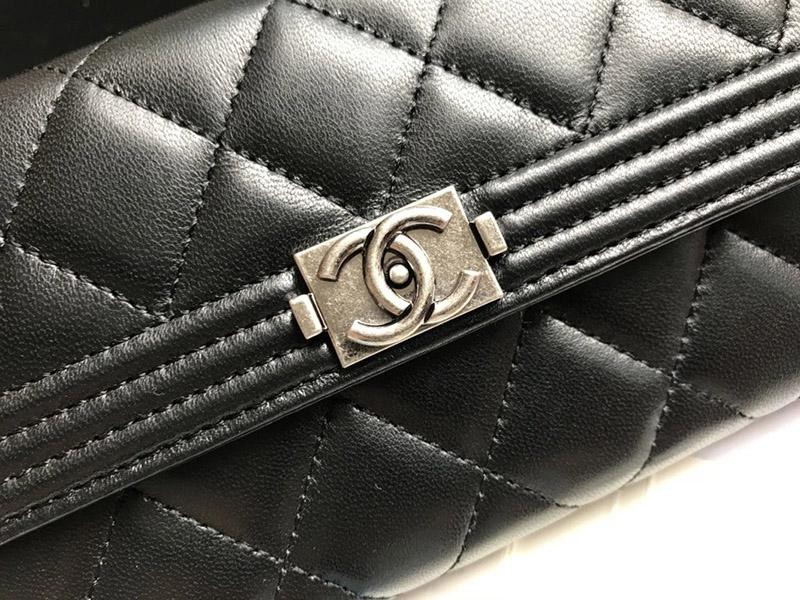 入手困難 シャネル 長財布 スーパーコピー ボーイ シャネル マトラッセ sha03798高い品質