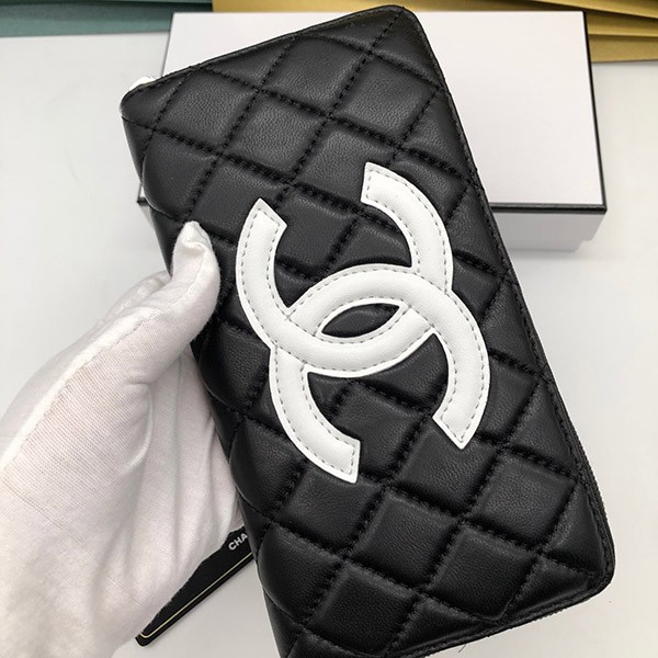 シャネル クラシック ロング ジップ ウォレット 偽物 sho88926高い品質
