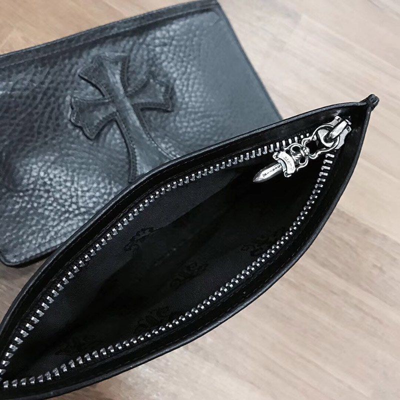 可愛い クロムハーツ スーパーコピー タイニージップウォレット Kuc35613N級品