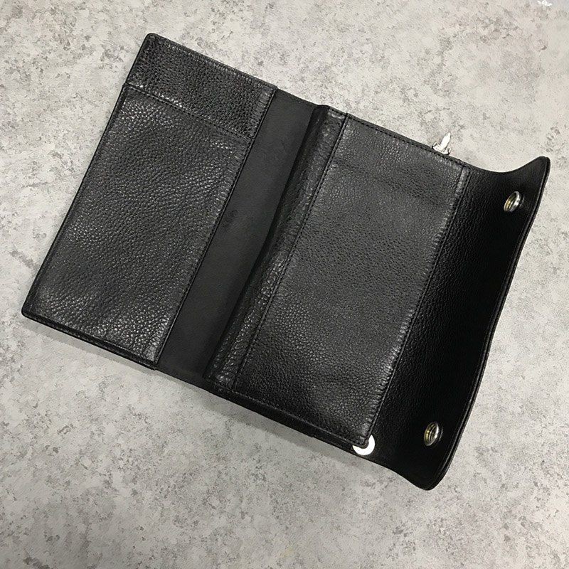春もの新作 クロムハーツ 財布 偽物ウェーブ クロスボタン フラップ Kuq62041人気