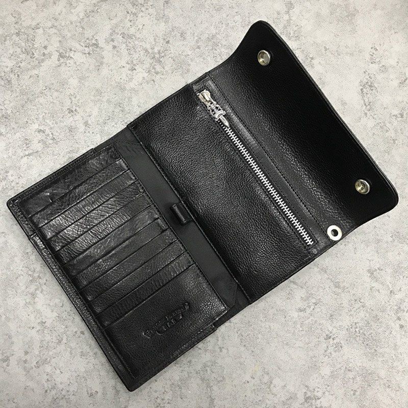 春もの新作 クロムハーツ 財布 偽物ウェーブ クロスボタン フラップ Kuq62041N級品