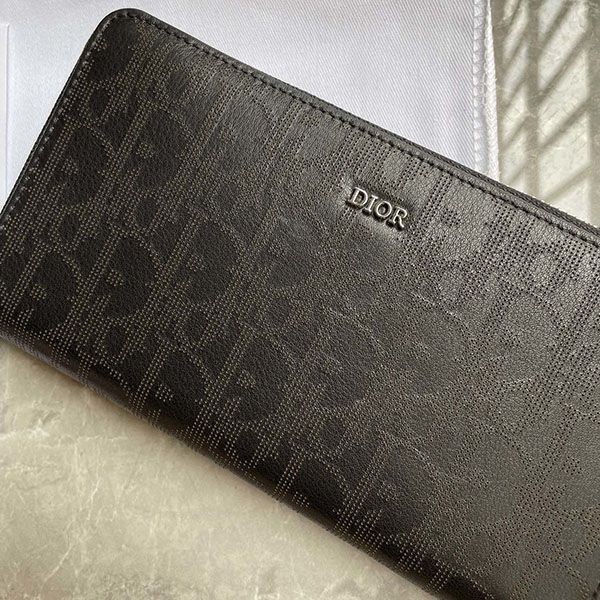 目を惹くカラー ディオール ロングジップウォレット コピー dee01908人気