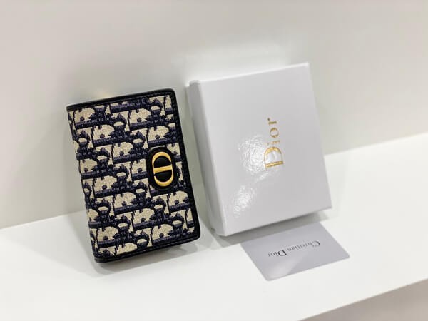 ディオールオブリーク カロ スーパーコピー 折り財布N級品 deu66810品質保証