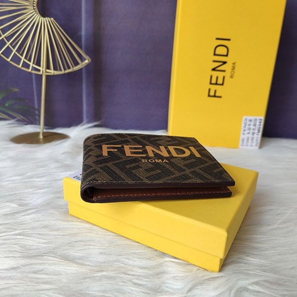 フェンディ ブラウンファブリック  スーパーコピー二つ折り財布 偽物 7M0339AJJ8F1HRH人気