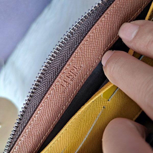 フェンディ コンチネンタル財布 コピー ブラウンファブリック 7M0342AJJ8F1HRH代引きを販売