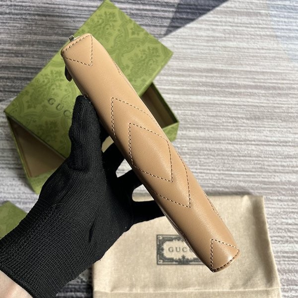 超人気グッチ GGマーモント スーパーコピー 長財布 guy06617高い品質