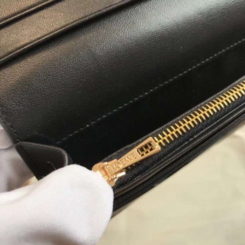 入手困難品！ロエベ ジップアラウンド ウォレット スーパーコピー lob03078N級品