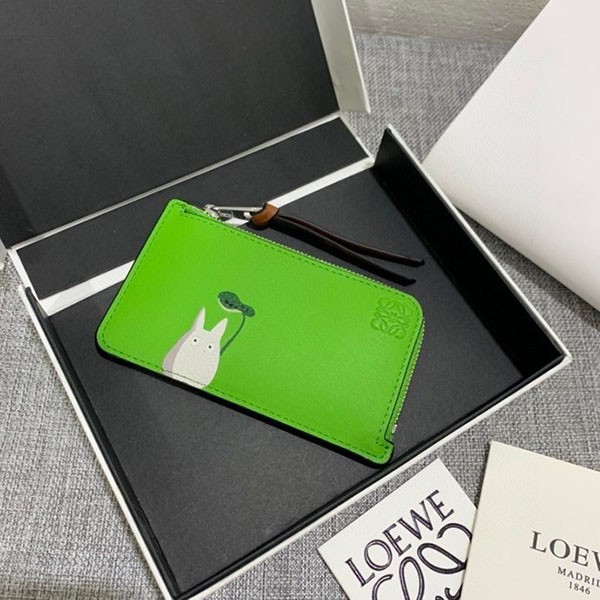 定番 ロエベ★トトロダストバニー コイン カードホルダー コピー loc56883通販
