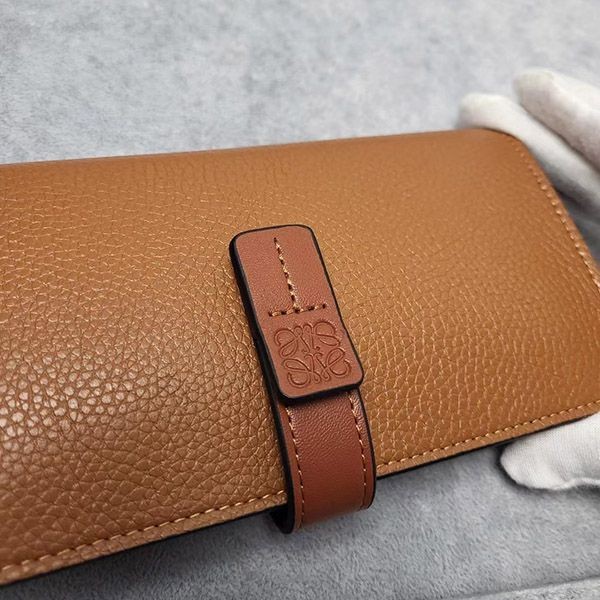 ギフトに最適ロエベ スーパーコピー バーティカル ウォレット ラージ 長財布 lod19105激安送料無料
