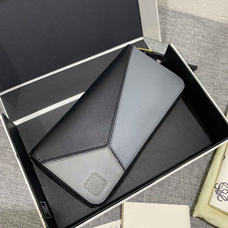 人気急上昇ロエベ 財布 パズル スーパーコピー ラウンドジップ ウォレット lof79583高い品質
