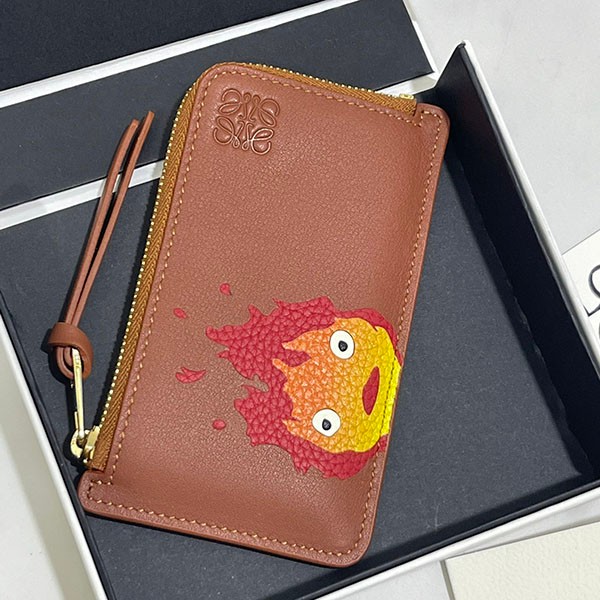 ☆超人気☆ロエベ × ハウルの動く城 偽物 コイン&カードホルダー lof82251高い品質