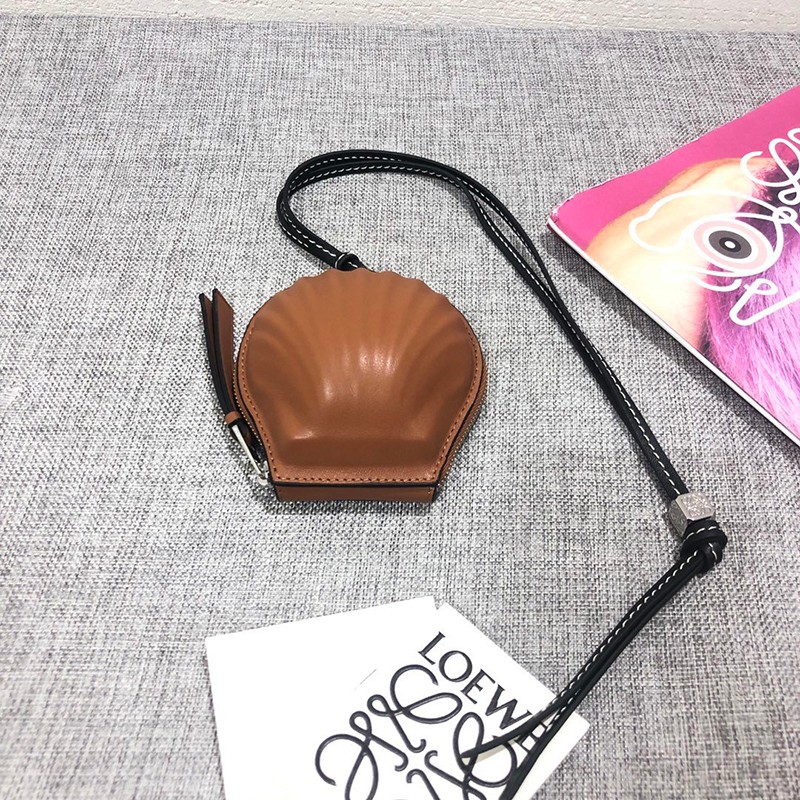 目を惹くカラー ロエベ 財布 スーパーコピー シェル ポーチ ミニ log21856人気