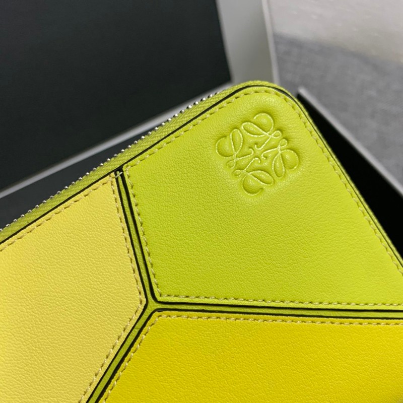 21AW新作ロエベ 財布 パズル パロディ ラウンドジップ ウォレット loi26540N級品